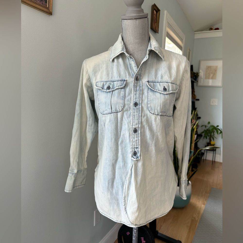 Madewell Light Wash Denim Button-Up Cotton Boho Chic Shirt size XS